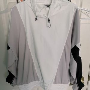 Reebok Windbreaker Pullover Sweater!